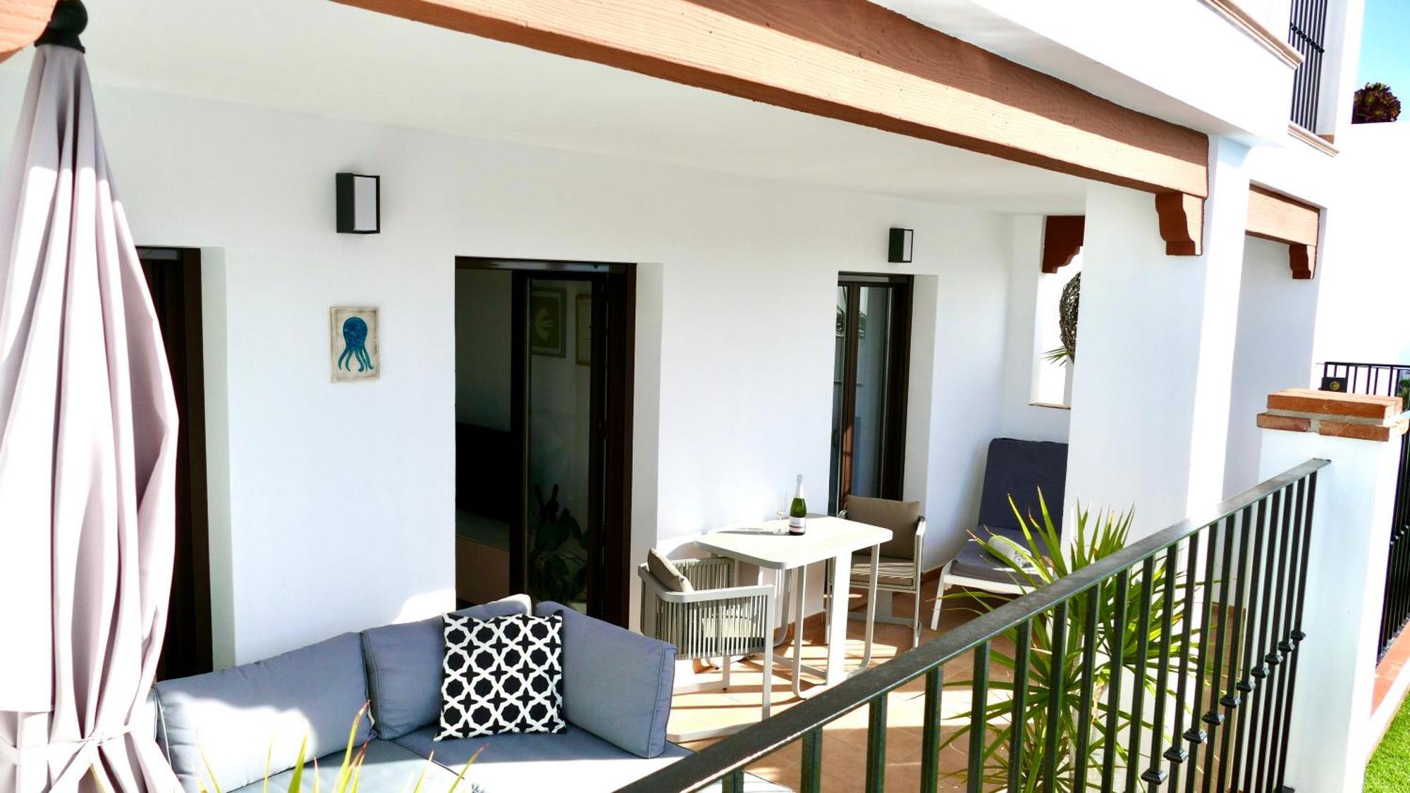 Casita Frigiliana - Stunning New Apartment With Views With Private Parking Space Exterior foto